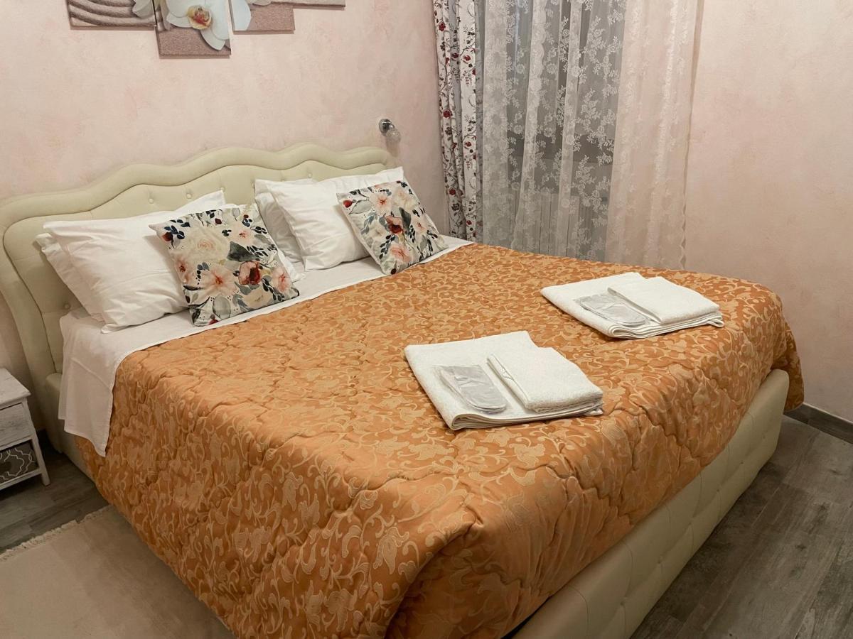 Hotel Diffuso Il Portichetto Vezio 3*