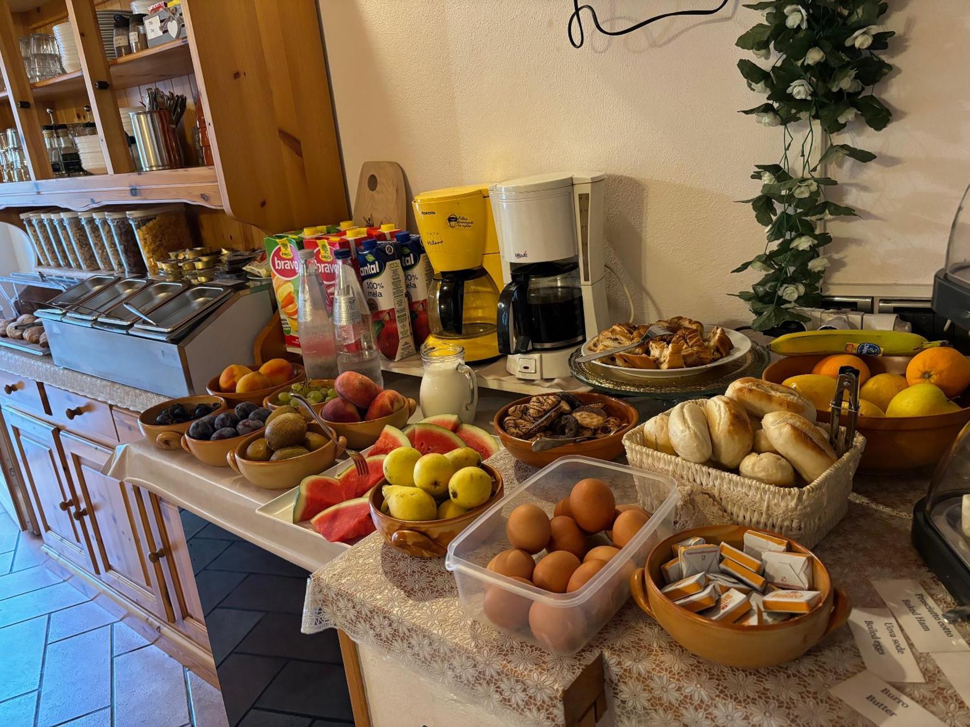 Diffuso Il Portichetto Vezio 3* Perledo