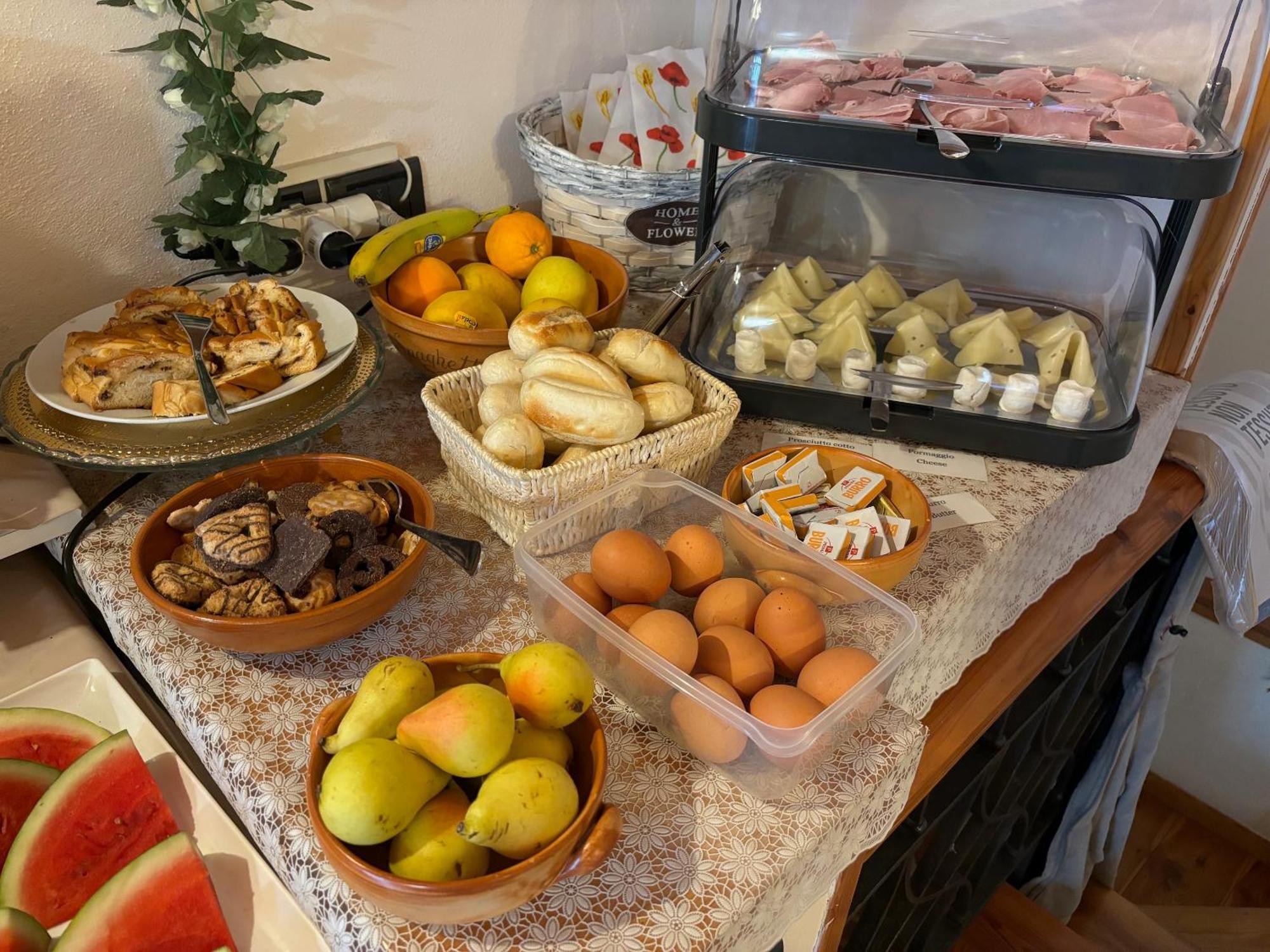Diffuso Il Portichetto Vezio 3* Perledo