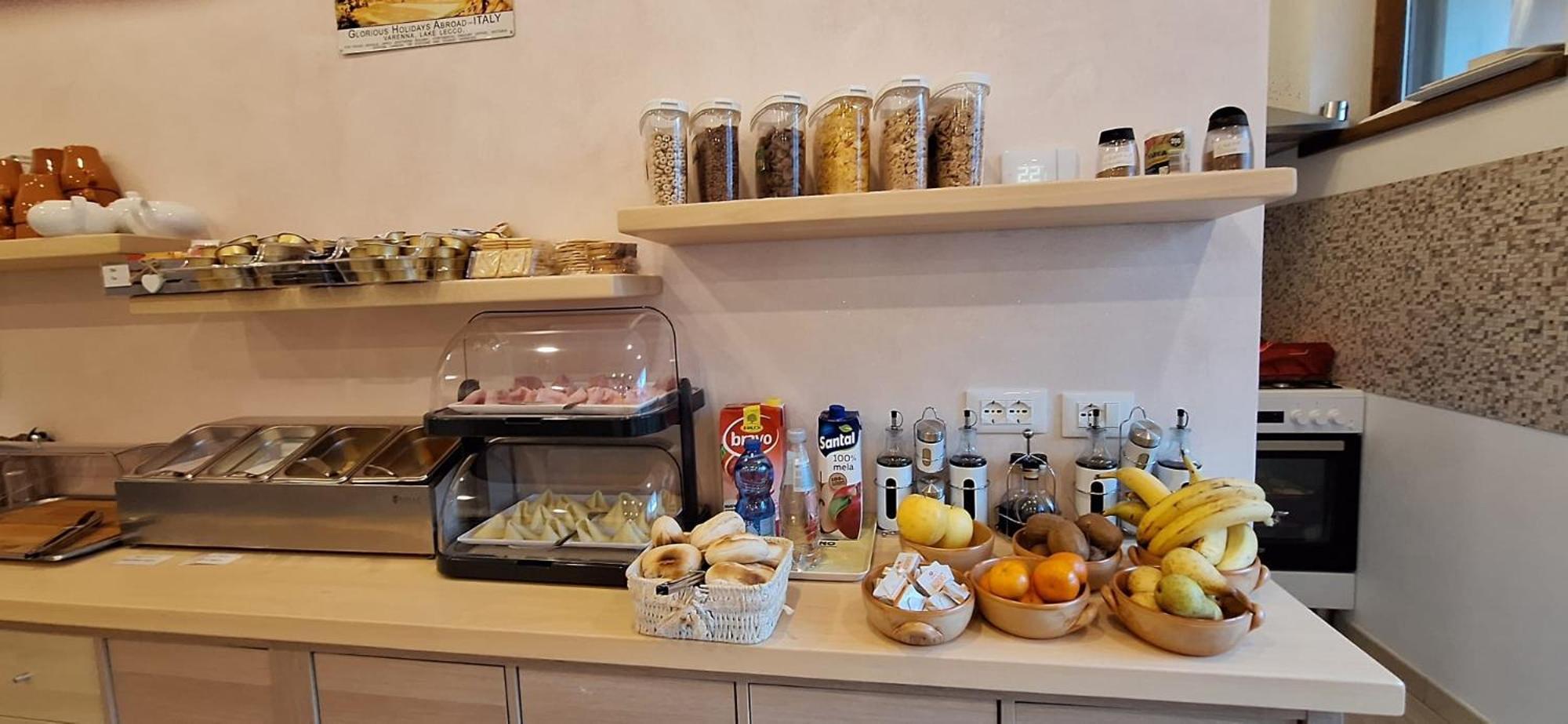 Diffuso Il Portichetto Vezio Hotel 3*