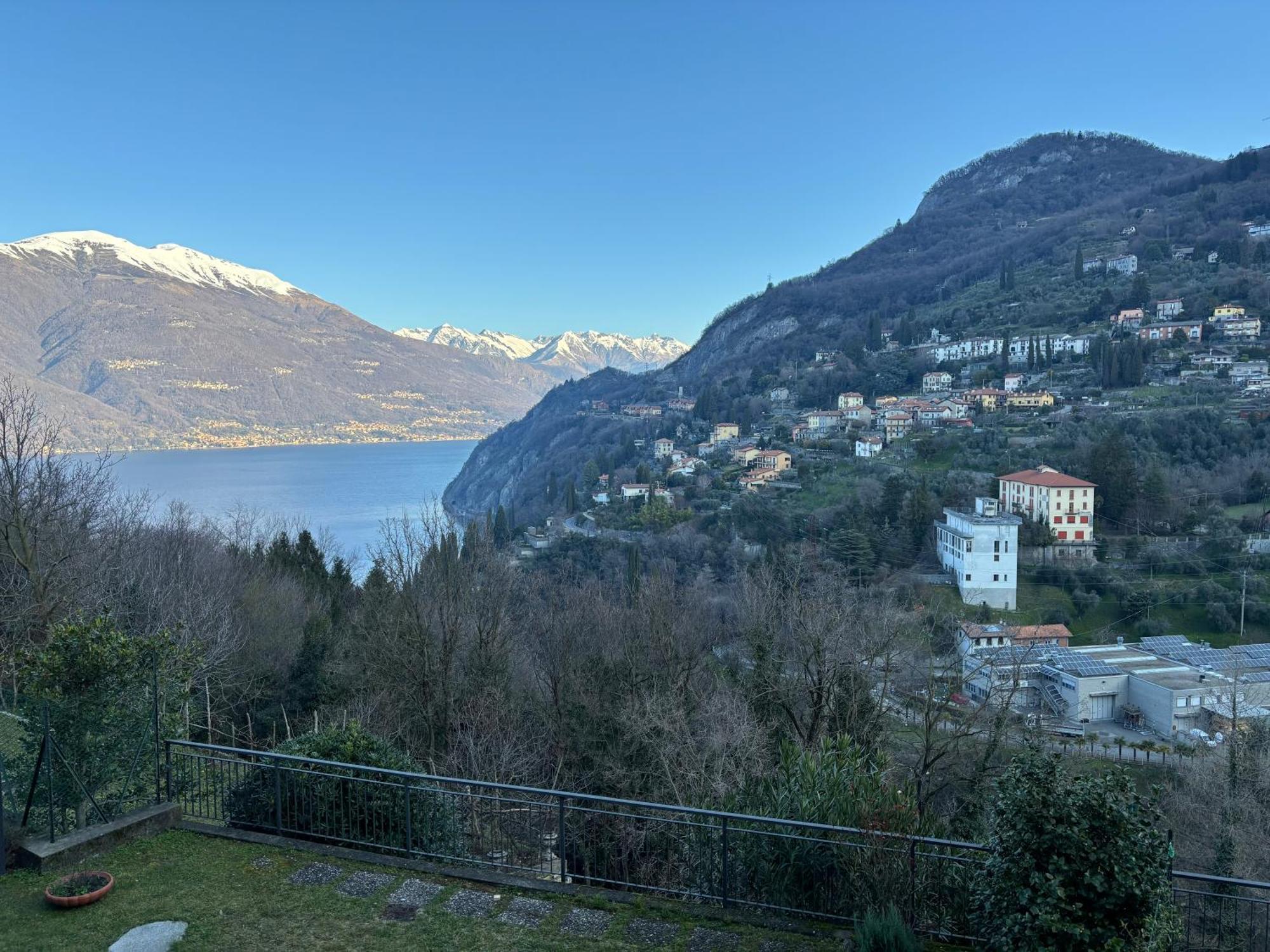 Diffuso Il Portichetto Vezio 3* Perledo