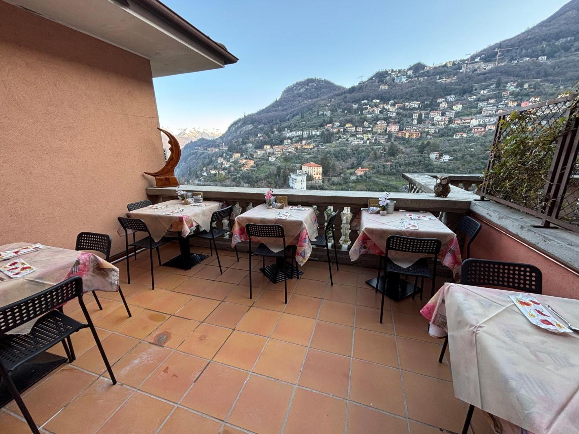 Hotel Diffuso Il Portichetto Vezio